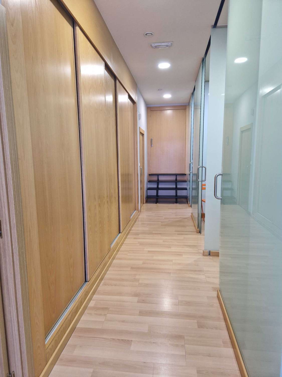 LOCAL REFORMADO EN BERTAMIRANS