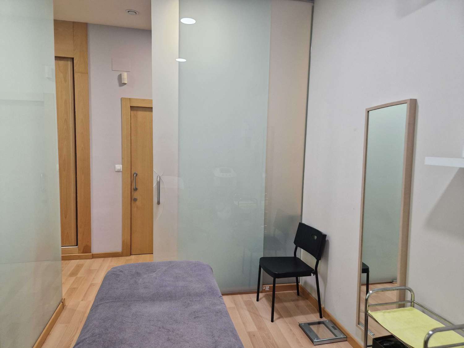 LOCAL REFORMADO EN BERTAMIRANS