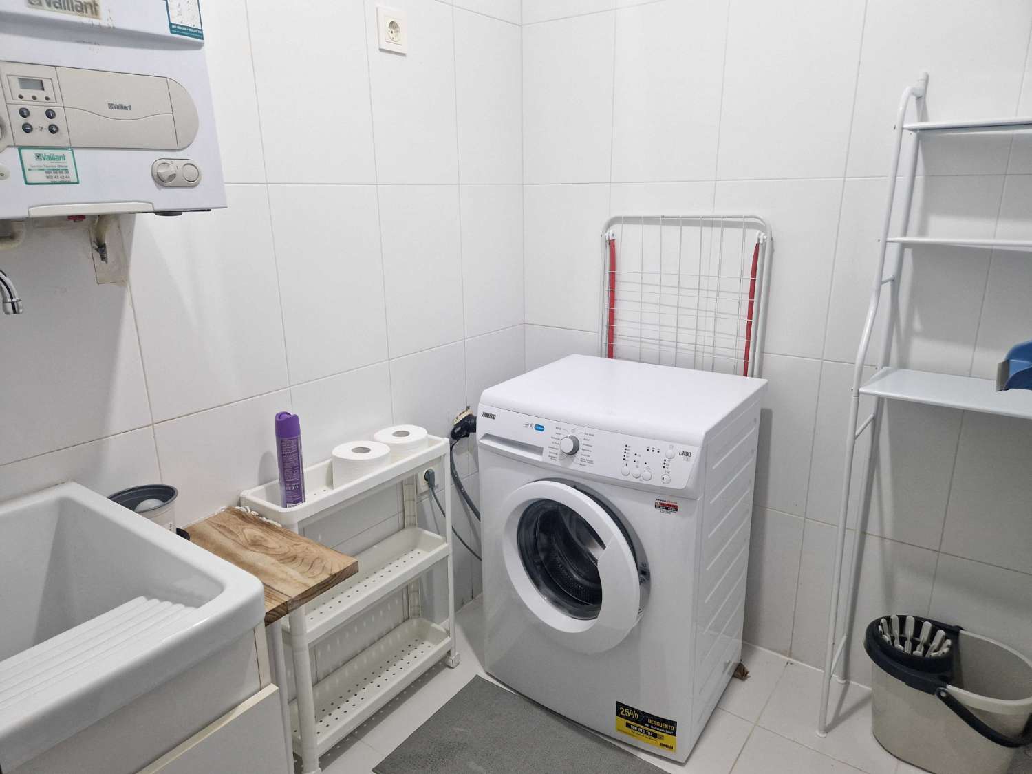 PRECIOSO APARTAMENTO CON TERRAZA Y PISCINA EN BERTAMIRANS