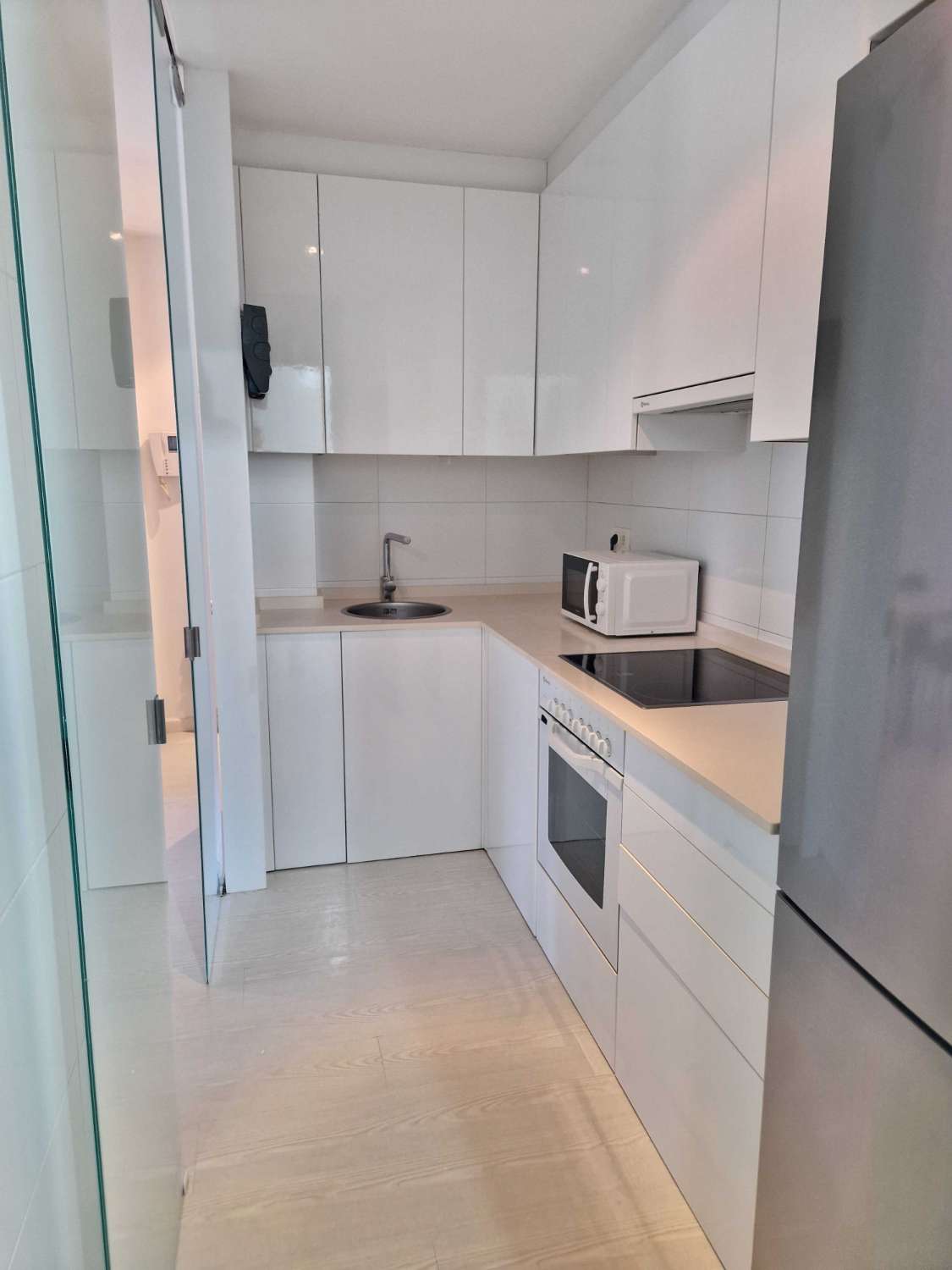 PRECIOSO APARTAMENTO CON TERRAZA Y PISCINA EN BERTAMIRANS