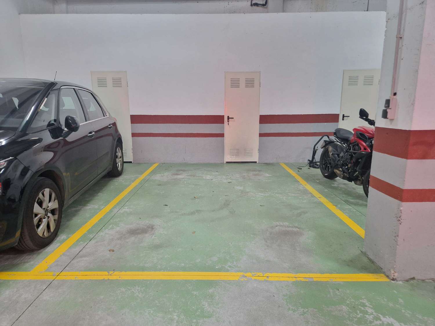 PISO IMPECABLE EN OS ANXELES, BRION