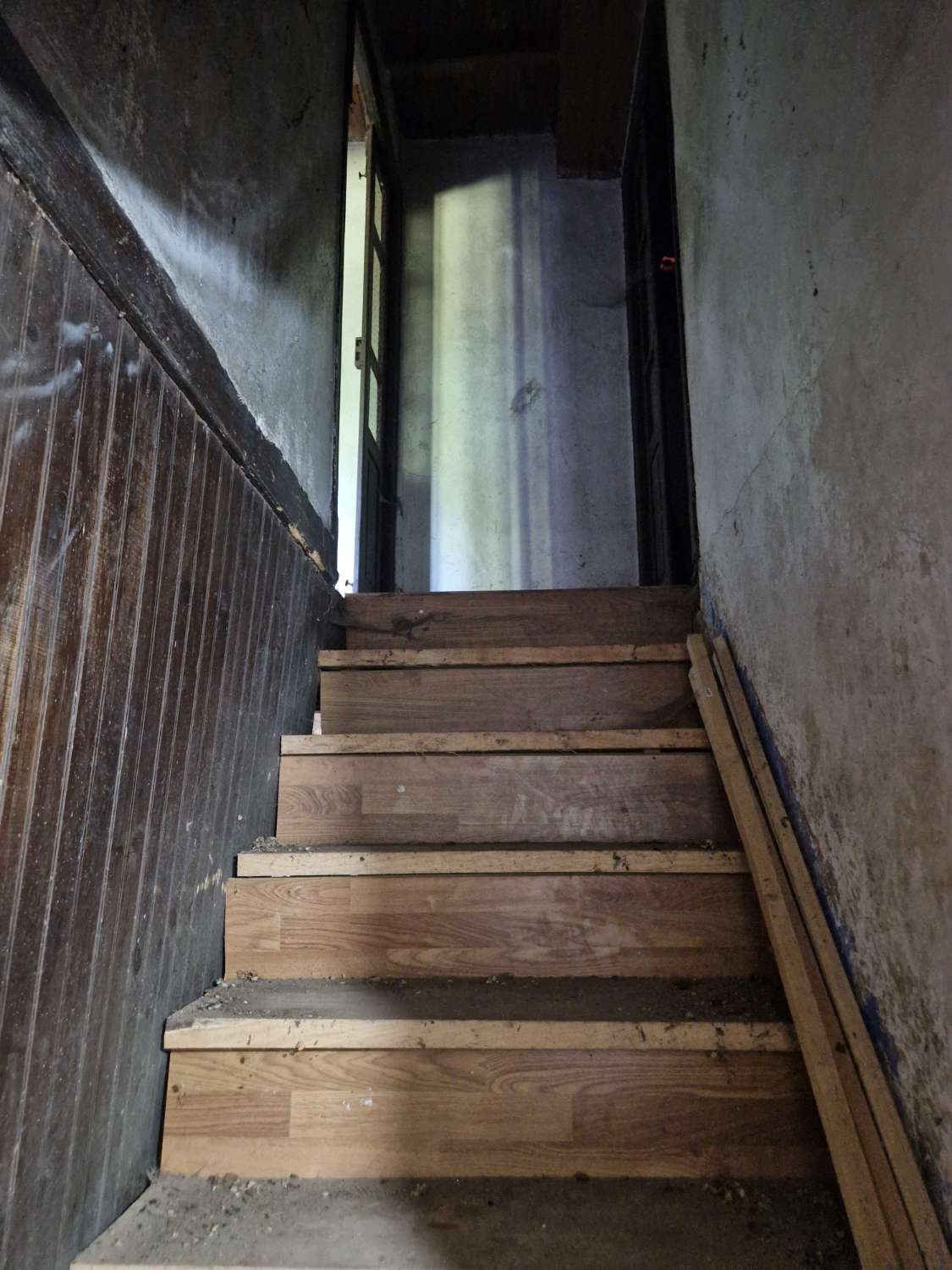 CASA CON TERRENO EN ZONA DE CALO, TEO