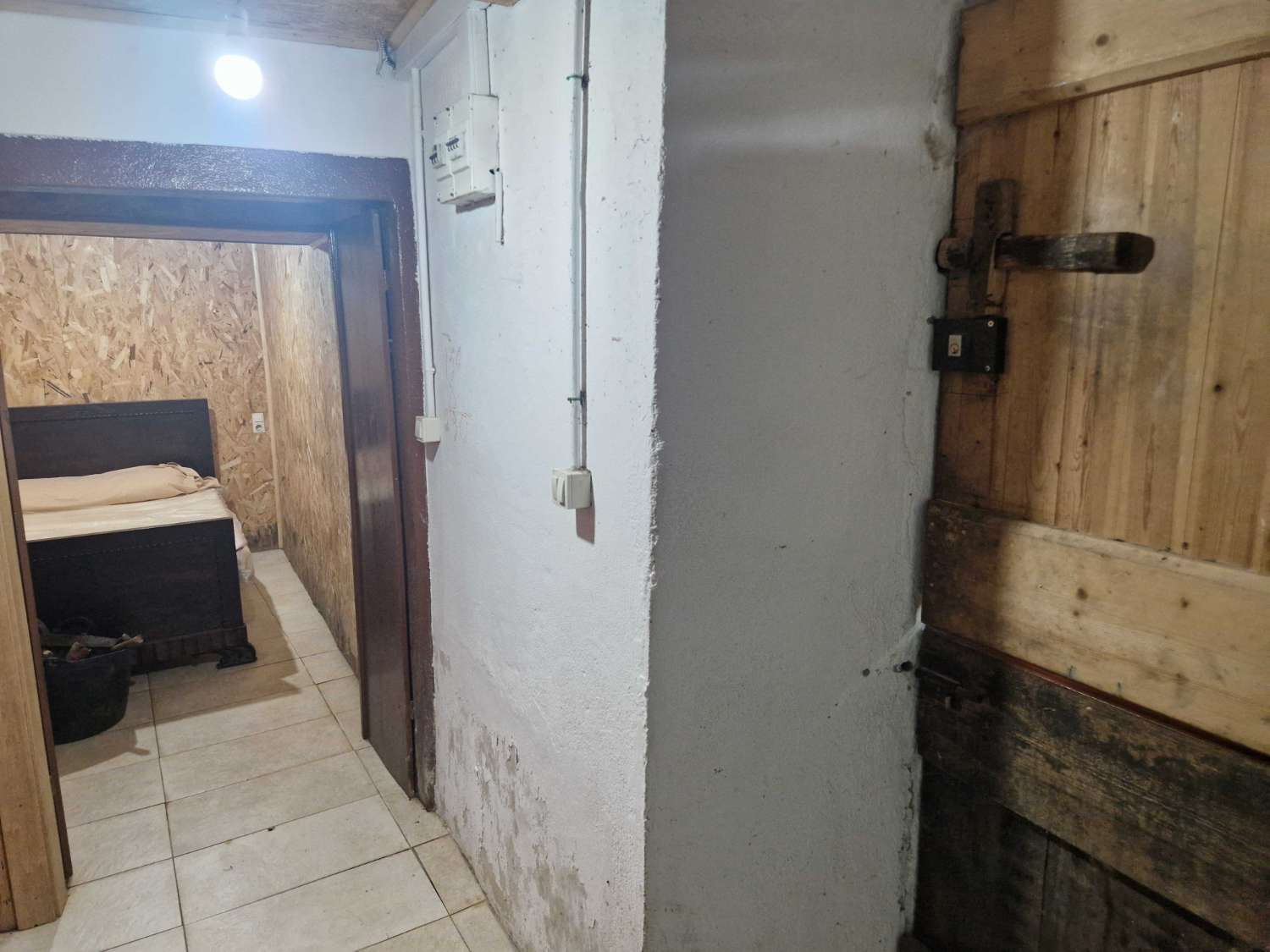 CASA CON TERRENO EN ZONA DE CALO, TEO
