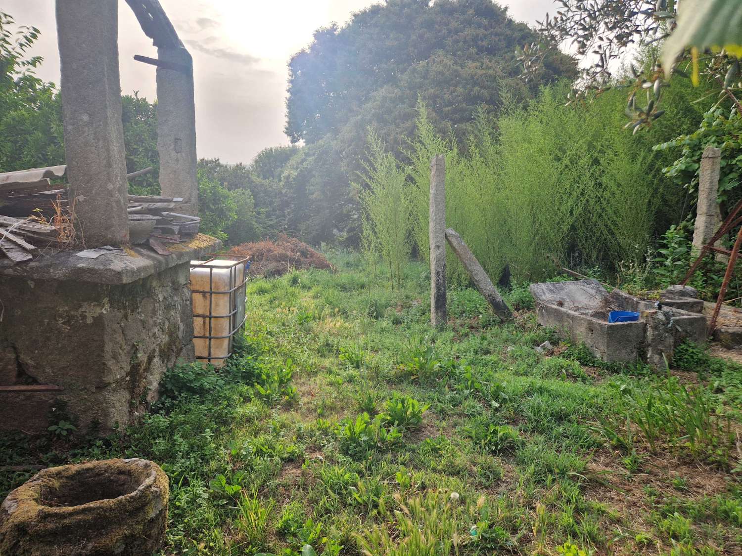 CASA CON TERRENO EN ZONA DE CALO, TEO