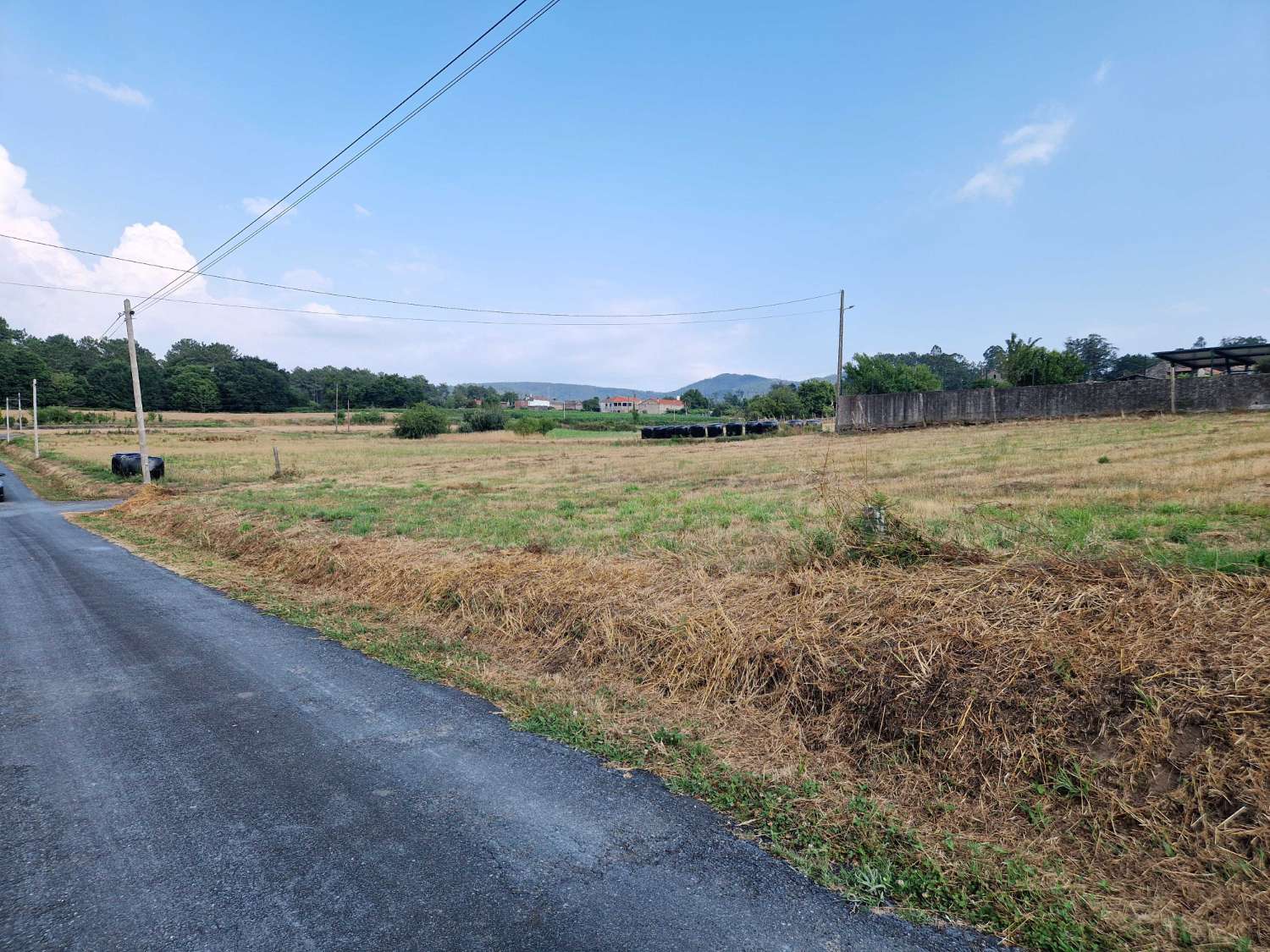 FINCA EDIFICABLE EN ZONA DE BASTAVALES, BRION