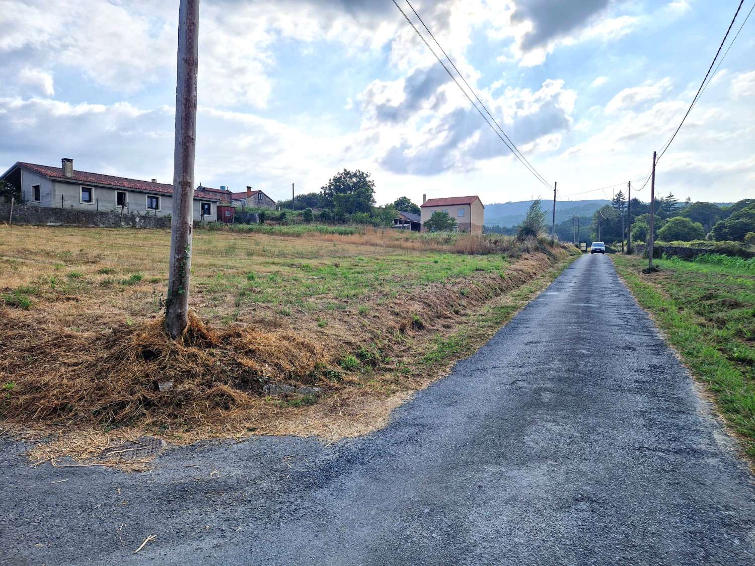 FINCA EDIFICABLE EN ZONA DE BASTAVALES, BRION